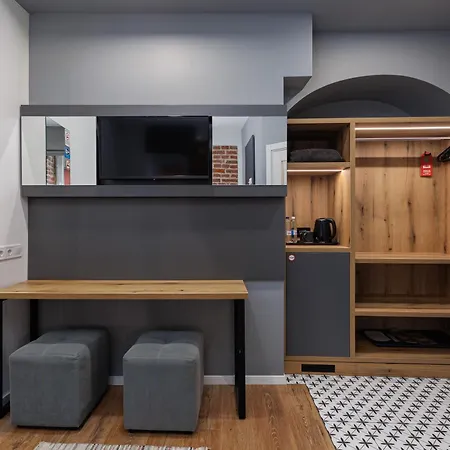 Hotel Jam Staroyevreyska