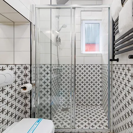 Jam Staroyevreyska 호텔 리비프