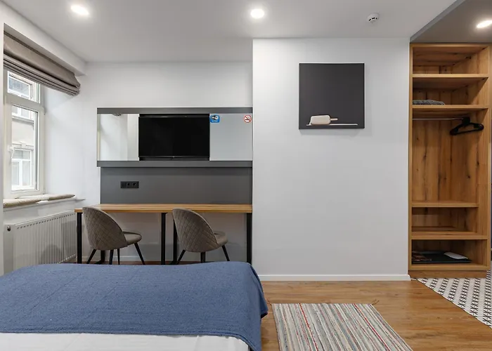 Jam Staroyevreyska * לבוב