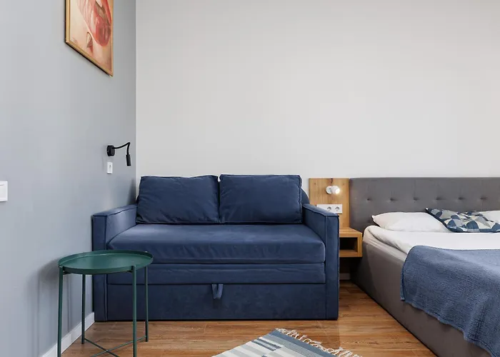 Jam Staroyevreyska מלון *