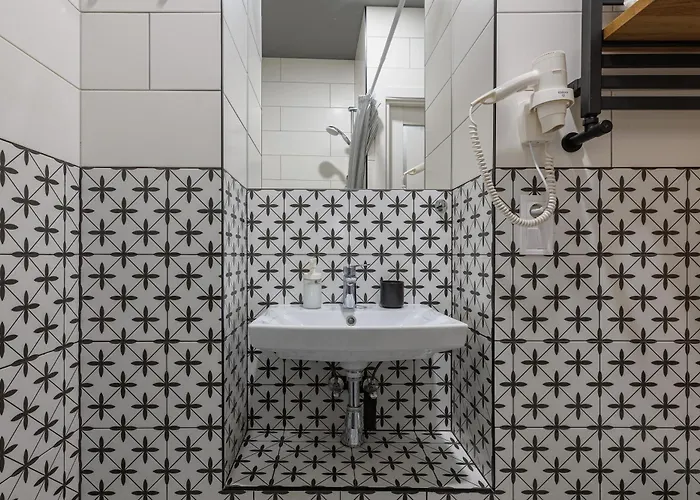 Jam Staroyevreyska מלון