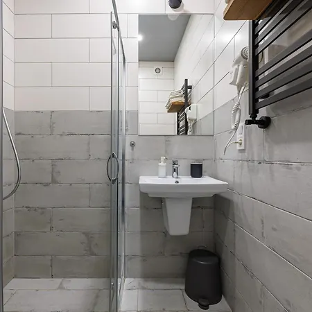 Jam Staroyevreyska Szálloda *