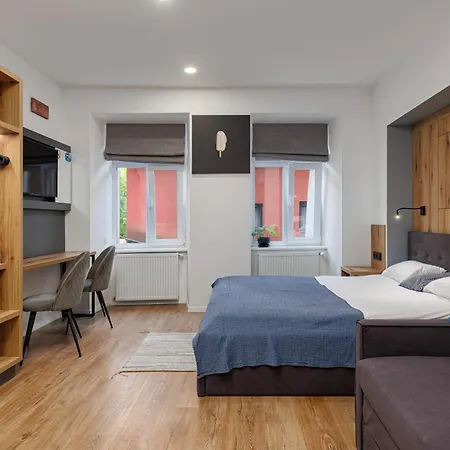 Jam Staroyevreyska Szálloda