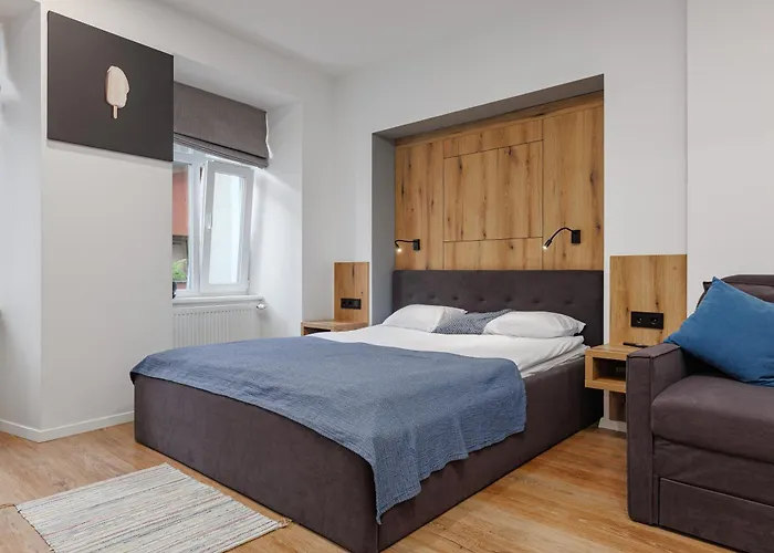 Jam Staroyevreyska Hotel